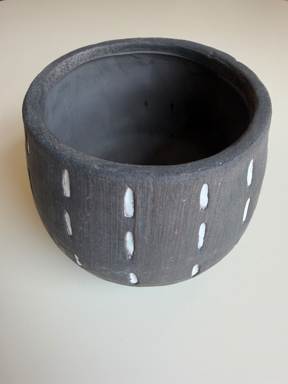 Gray & White Terracotta Pot/Vase – 4.5”